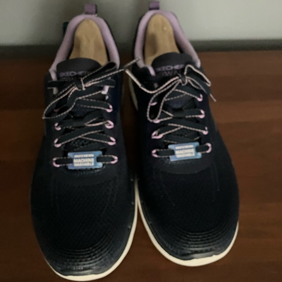 New Skechers GoWalk6 Navy inner joy with ortholite comfort - Picture 2 of 5